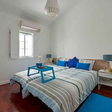 Cozy Apartment In Historic Center With Terrace Lisboa Exteriör bild