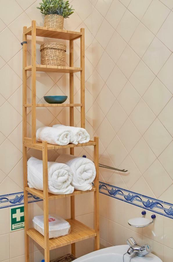 Cozy Apartment In Historic Center With Terrace Lisboa Exteriör bild